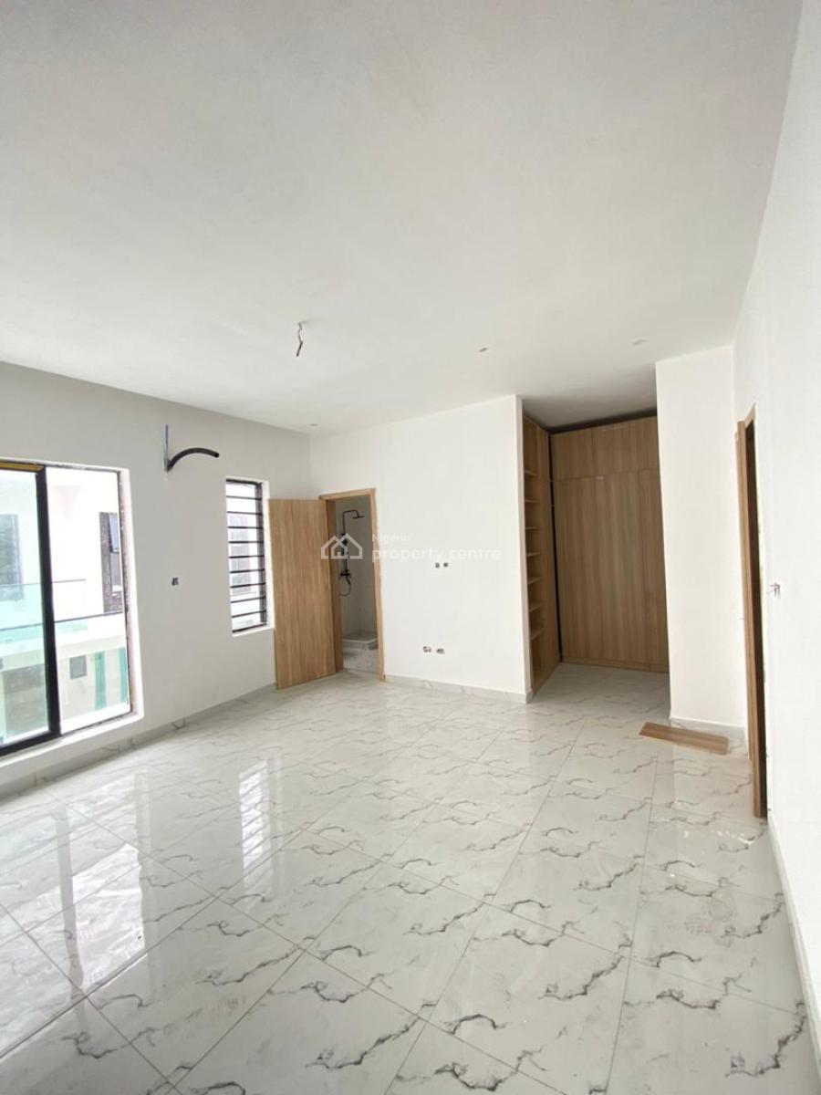4 Bedroom Terrace Duplex in a Secured Estate, Lekki Phase 2, Lekki, Lagos, Terraced Duplex for Sale