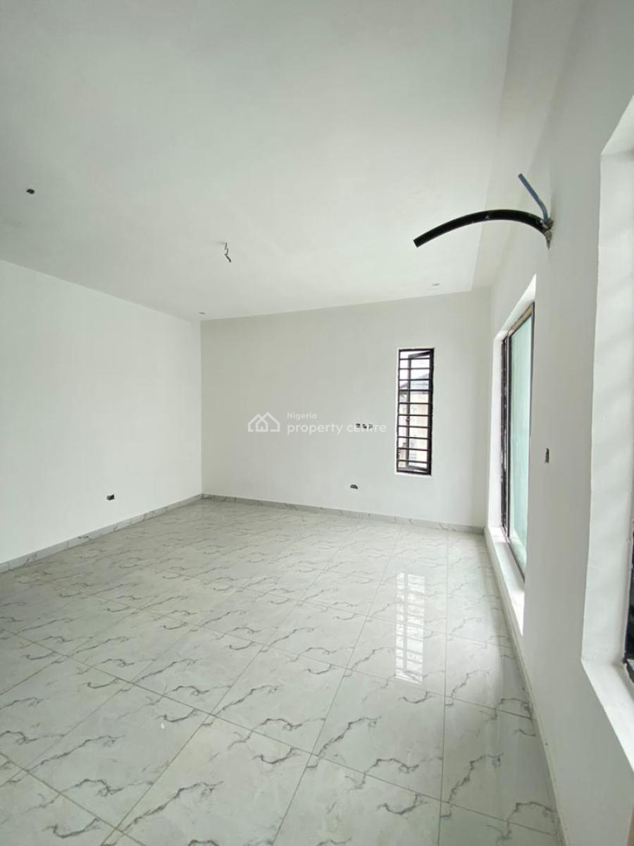 4 Bedroom Terrace Duplex in a Secured Estate, Lekki Phase 2, Lekki, Lagos, Terraced Duplex for Sale