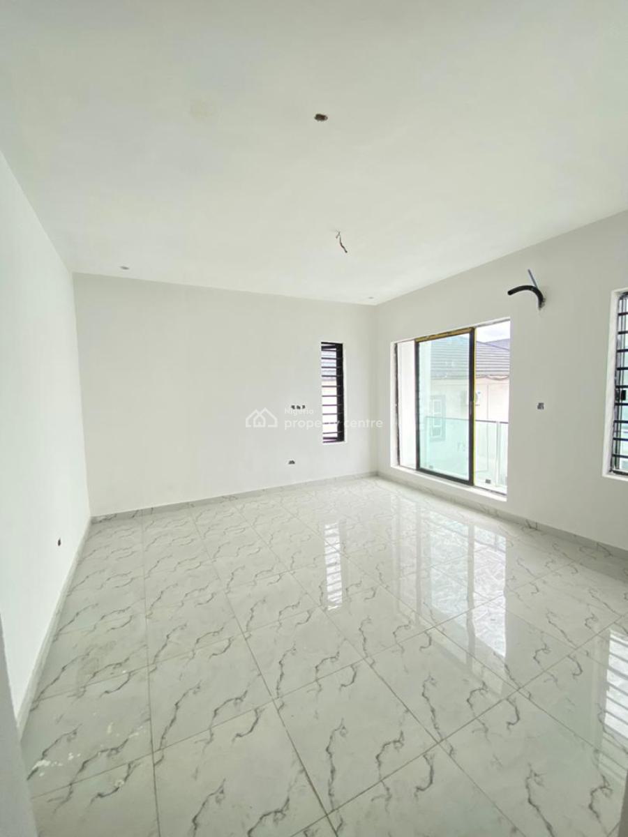 4 Bedroom Terrace Duplex in a Secured Estate, Lekki Phase 2, Lekki, Lagos, Terraced Duplex for Sale