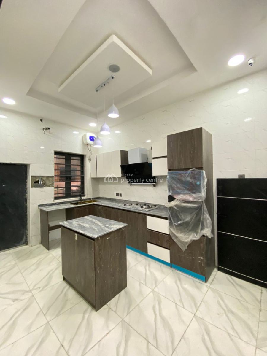 4 Bedroom Semi Detached Duplex in a Secured Estate, Lekki Phase 2, Lekki, Lagos, Semi-detached Duplex for Sale