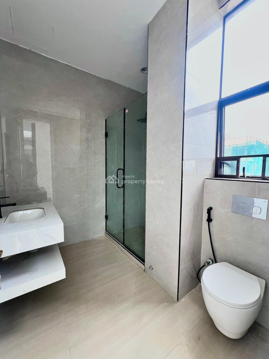 Luxury 3 Bedroom Apartment with Bq, Gym, Elevator & Swimming Pool, Lekki Phase 1, Lekki, Lagos, Flat / Apartment for Rent