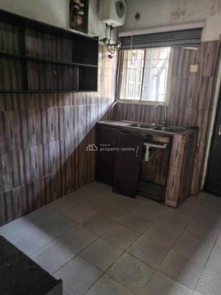 2 Bedroom Apartment, Thomas Estate, Ajiwe, Ajah, Lagos, Flat / Apartment for Rent