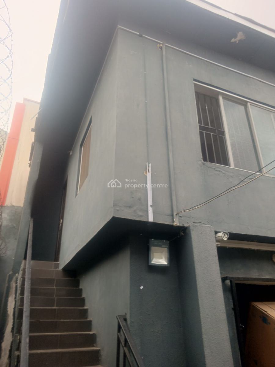 (32sqm) Open Office Space (room& Parlour) Upstairs, Facing Directly on Toyin Street, Ikeja, Ikeja, Lagos, Office Space for Rent