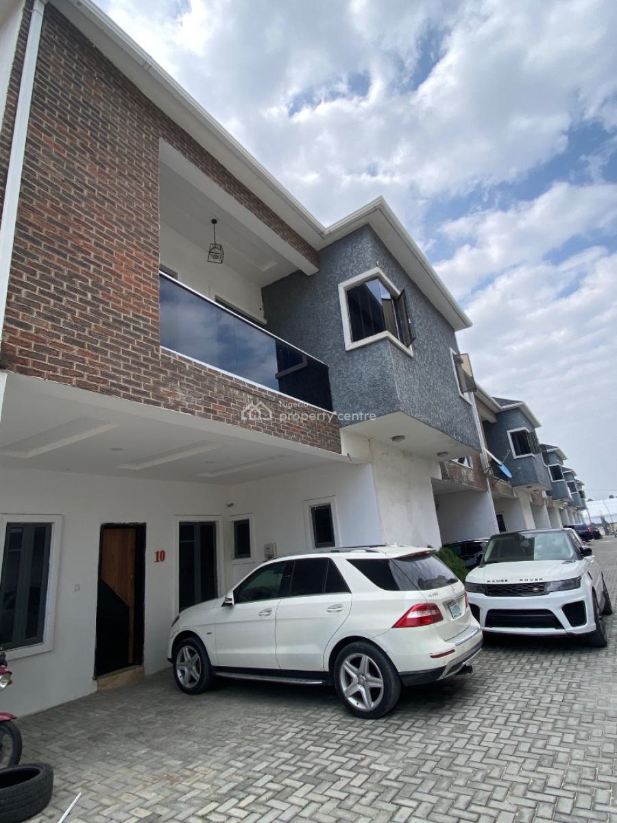 Luxury Stunning 4 Bedroom Terraced Duplex, Orchid Road , in a Secured Estate, Lekki, Lagos, Terraced Duplex for Rent