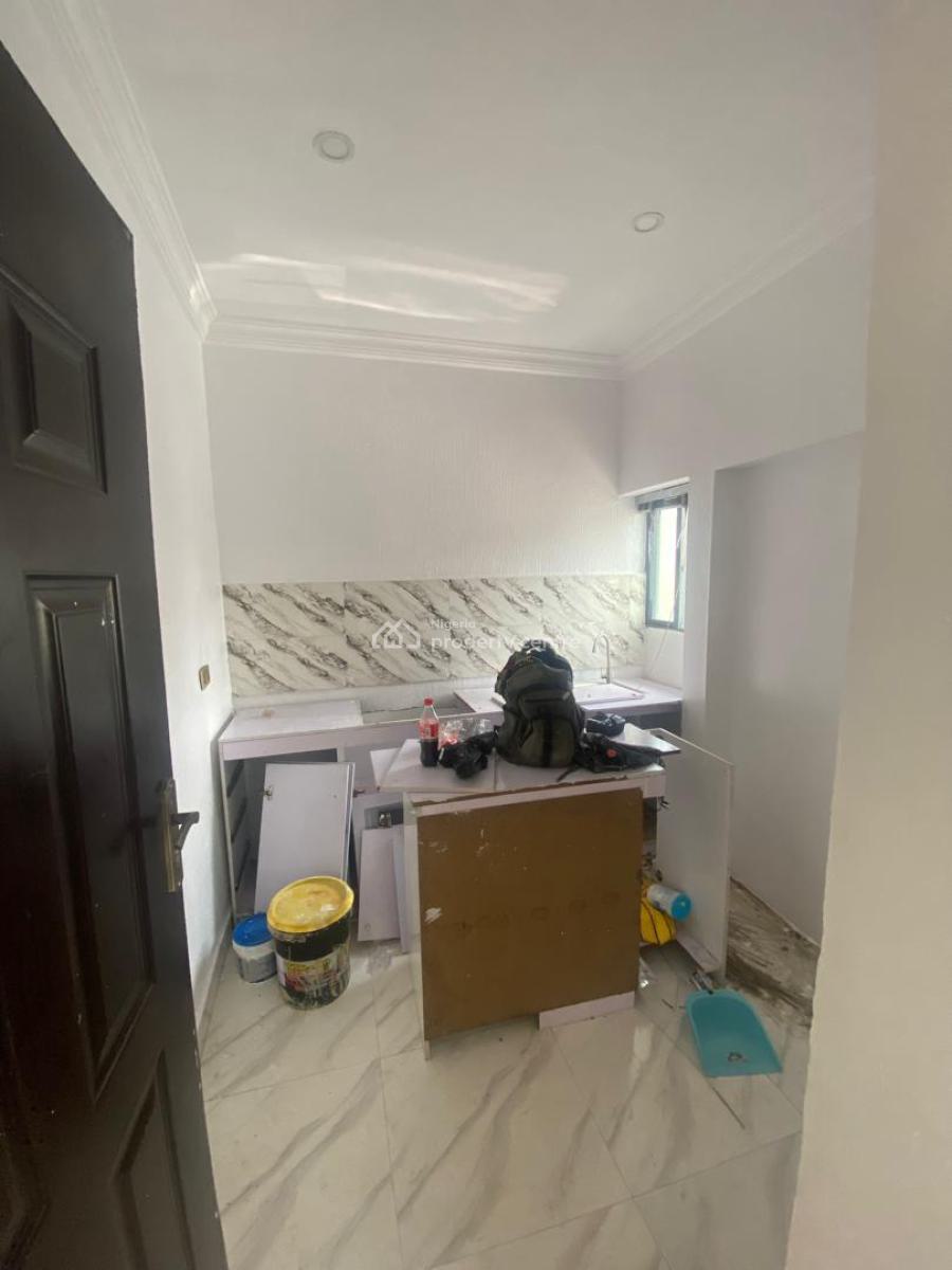 Newly Revamped Partly Serviced Room and Parlour Mini Flat, Off Admiralty Road, Lekki Phase 1, Lekki, Lagos, Mini Flat (room and Parlour) for Rent
