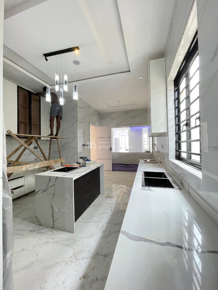 Elegant 5 Bedroom Detached on Two Floors with a Rooftop Terrace, Ologolo, Ologolo, Lekki, Lagos, Detached Duplex for Sale
