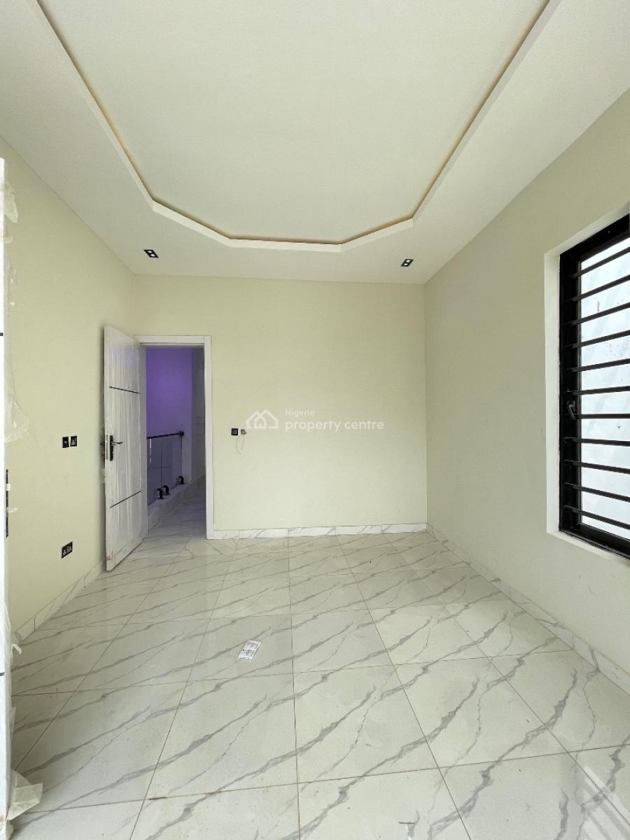 Elegant 5 Bedroom Detached on Two Floors with a Rooftop Terrace, Ologolo, Ologolo, Lekki, Lagos, Detached Duplex for Sale