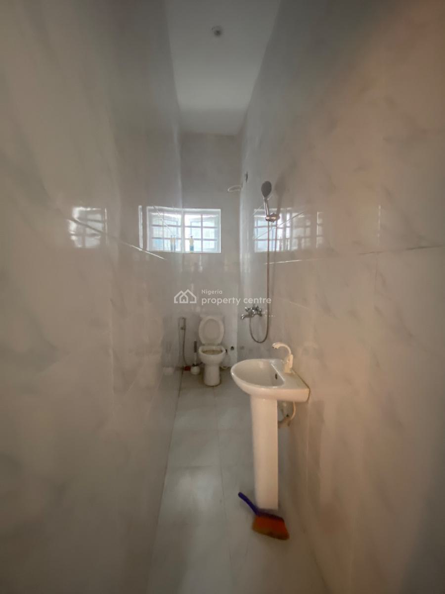 Beautiful 2 Bedrooms Apartment, Oral Estate, Lekki Lagos, Lekki Phase 2, Lekki, Lagos, Flat / Apartment for Rent