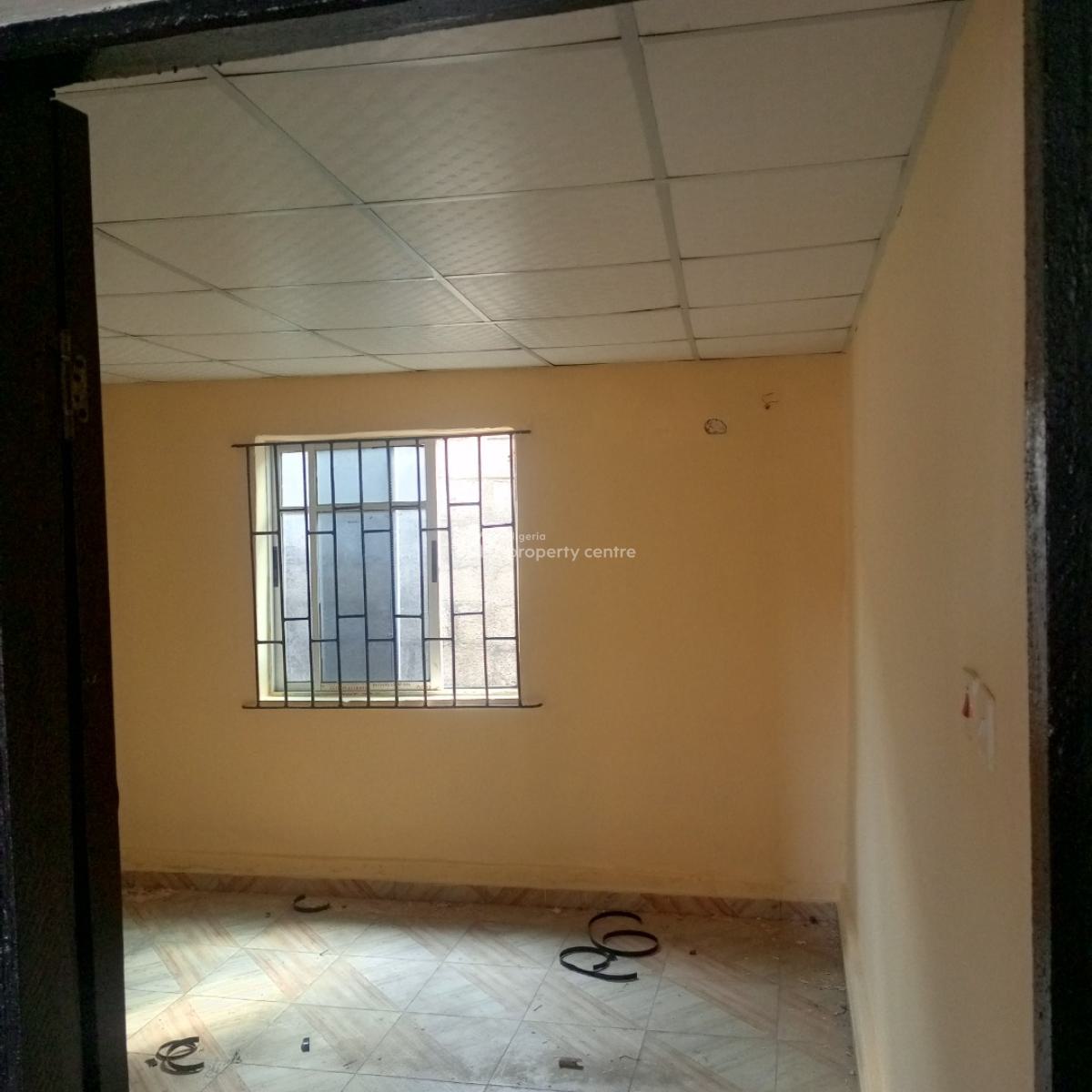 Nice and Spacious Mini Flat, Off Apapa Road, Ebute Metta West, Yaba, Lagos, Mini Flat (room and Parlour) for Rent