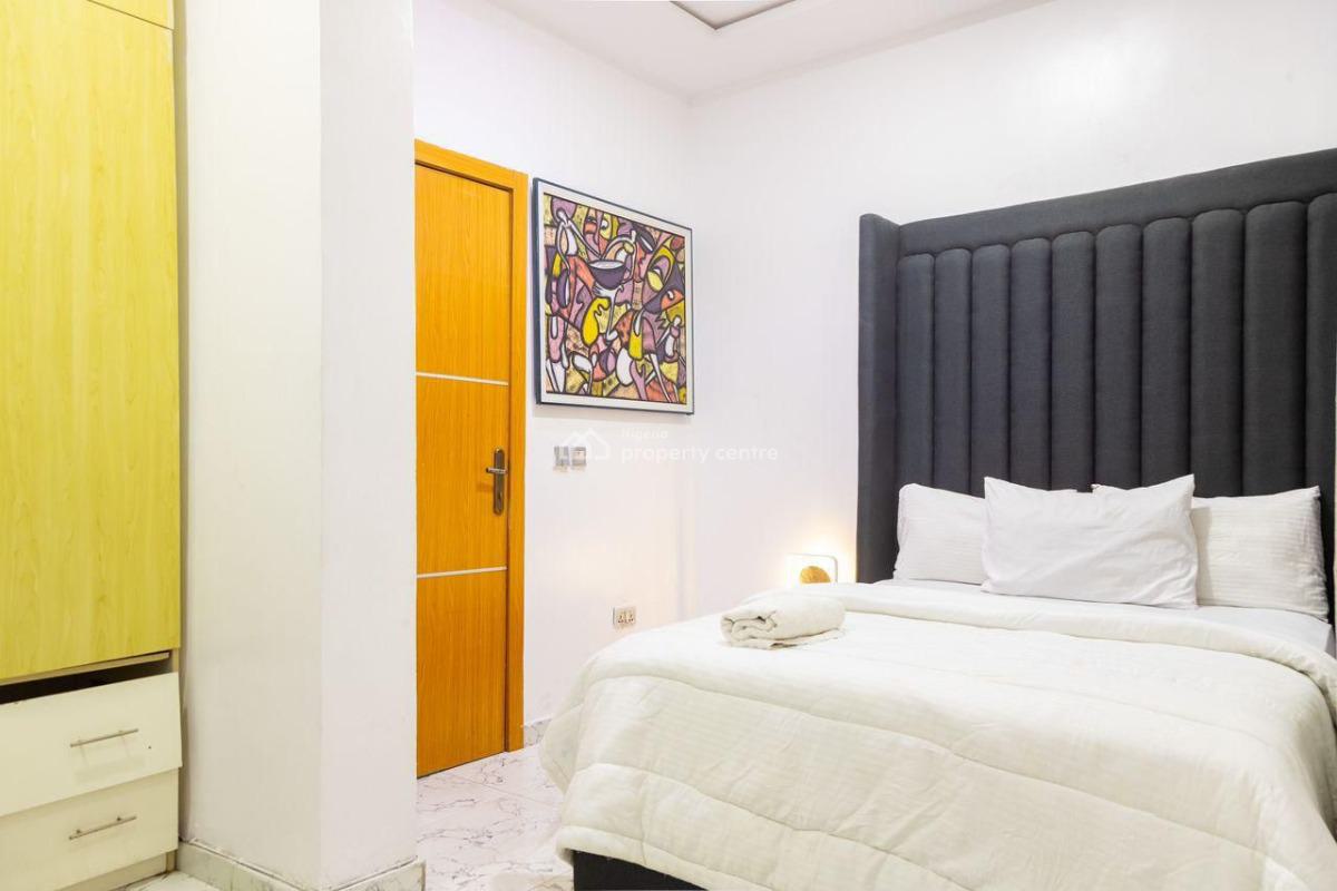 Fully Furnished & Serviced 2 Bedroom Apartment, Ikate, Lekki, Lagos, Flat / Apartment for Rent