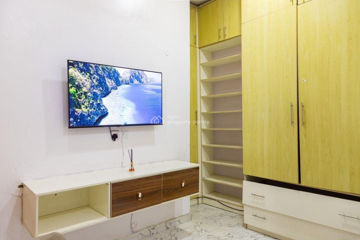 Fully Furnished & Serviced 2 Bedroom Apartment, Ikate, Lekki, Lagos, Flat / Apartment for Rent