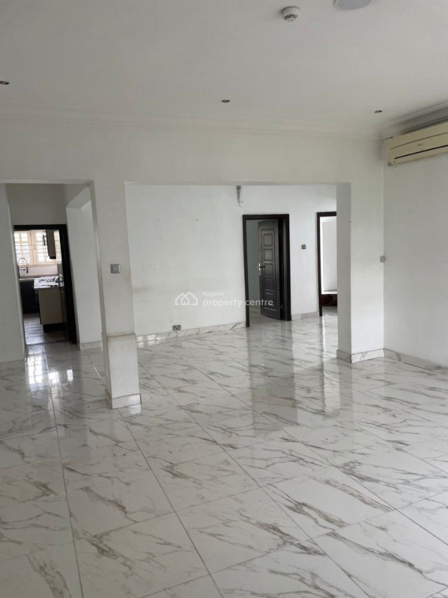 Serviced 3 Bedroom with a Room Bq, Parkview Estate, Ikoyi, Lagos, Flat / Apartment for Rent