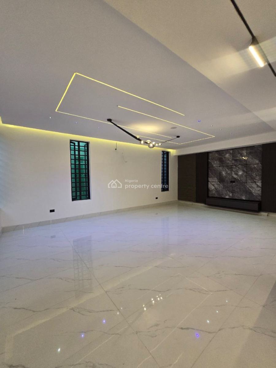 5 Bedroom Fully  Detached House, Lekki Phase 1, Lekki, Lagos, Detached Duplex for Sale