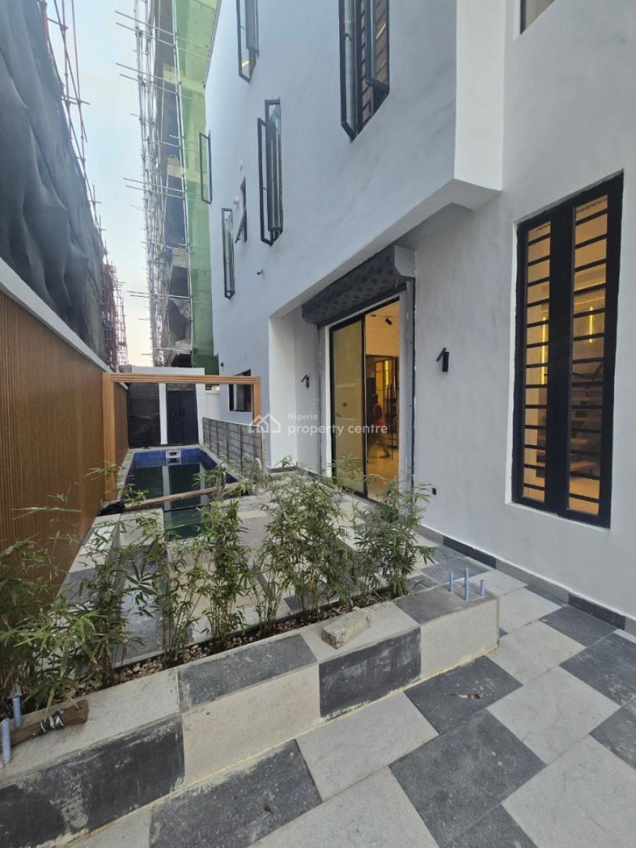 5 Bedroom Fully  Detached House, Lekki Phase 1, Lekki, Lagos, Detached Duplex for Sale