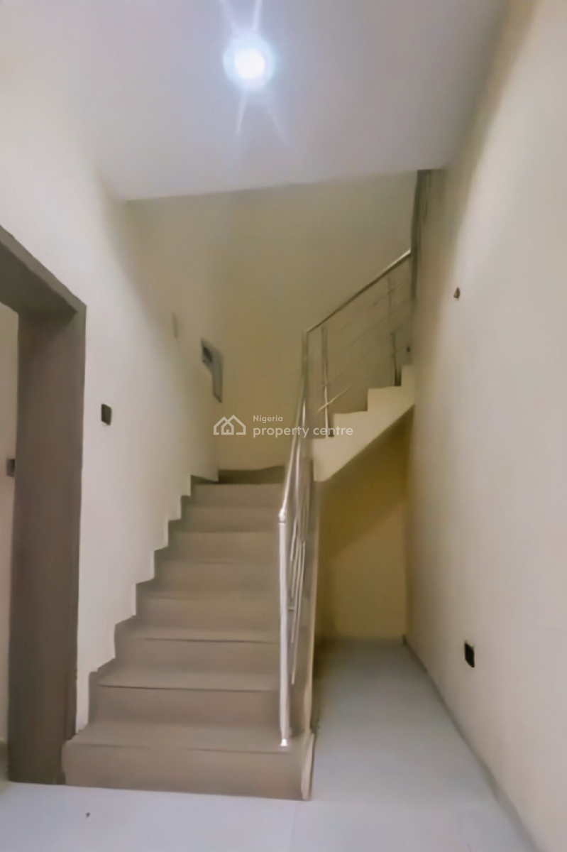 Brand New 3 Bedroom Duplex in an Estate, Eliozu, Port Harcourt, Rivers, Semi-detached Duplex for Sale