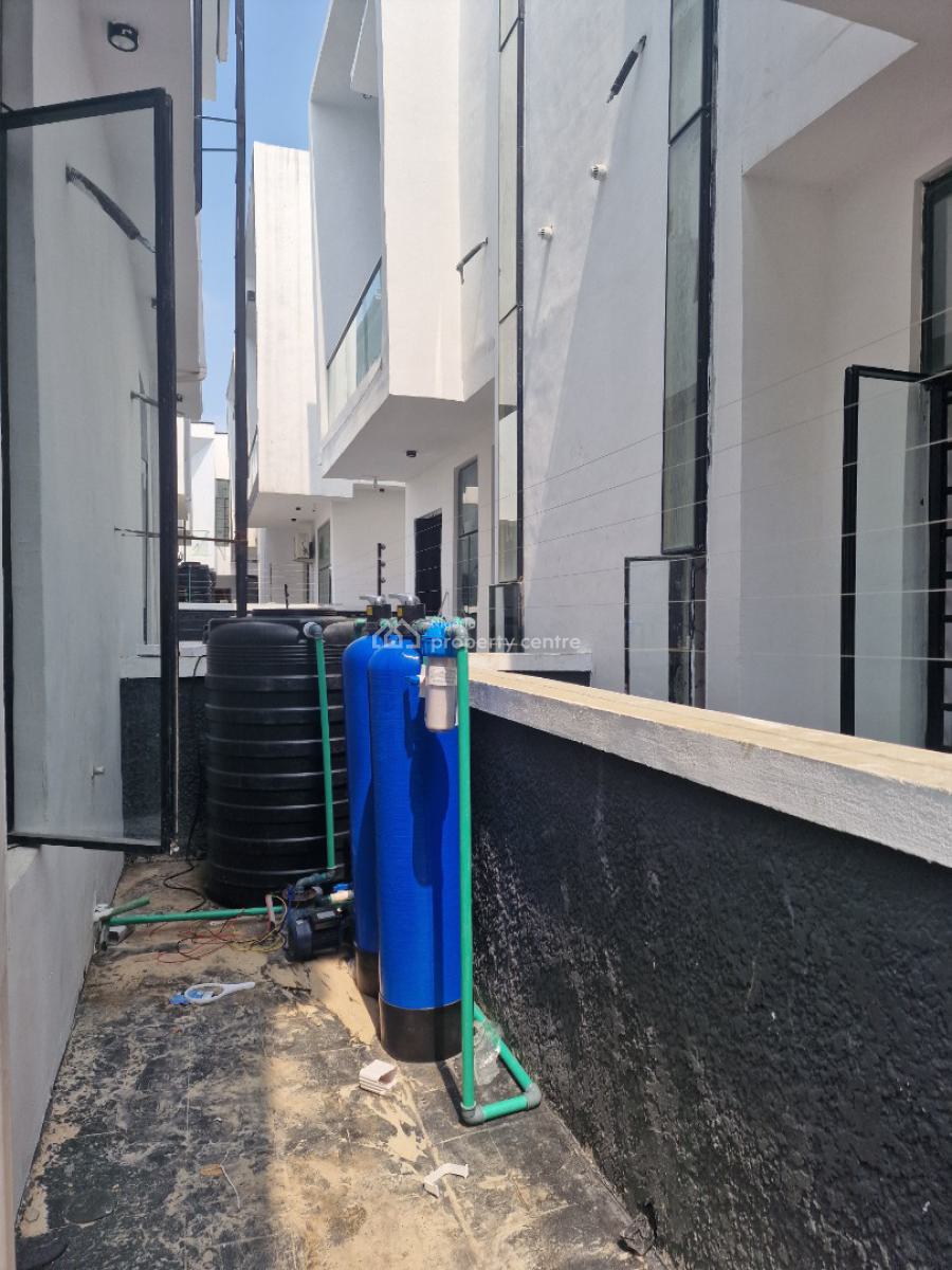 Beautifully Designed Home, Ikota, Lekki, Lagos, Semi-detached Duplex for Sale