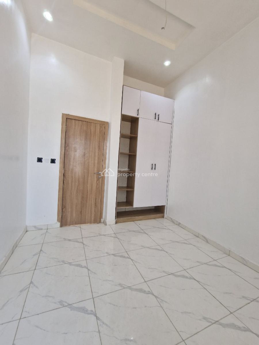 Beautifully Designed Home, Ikota, Lekki, Lagos, Semi-detached Duplex for Sale