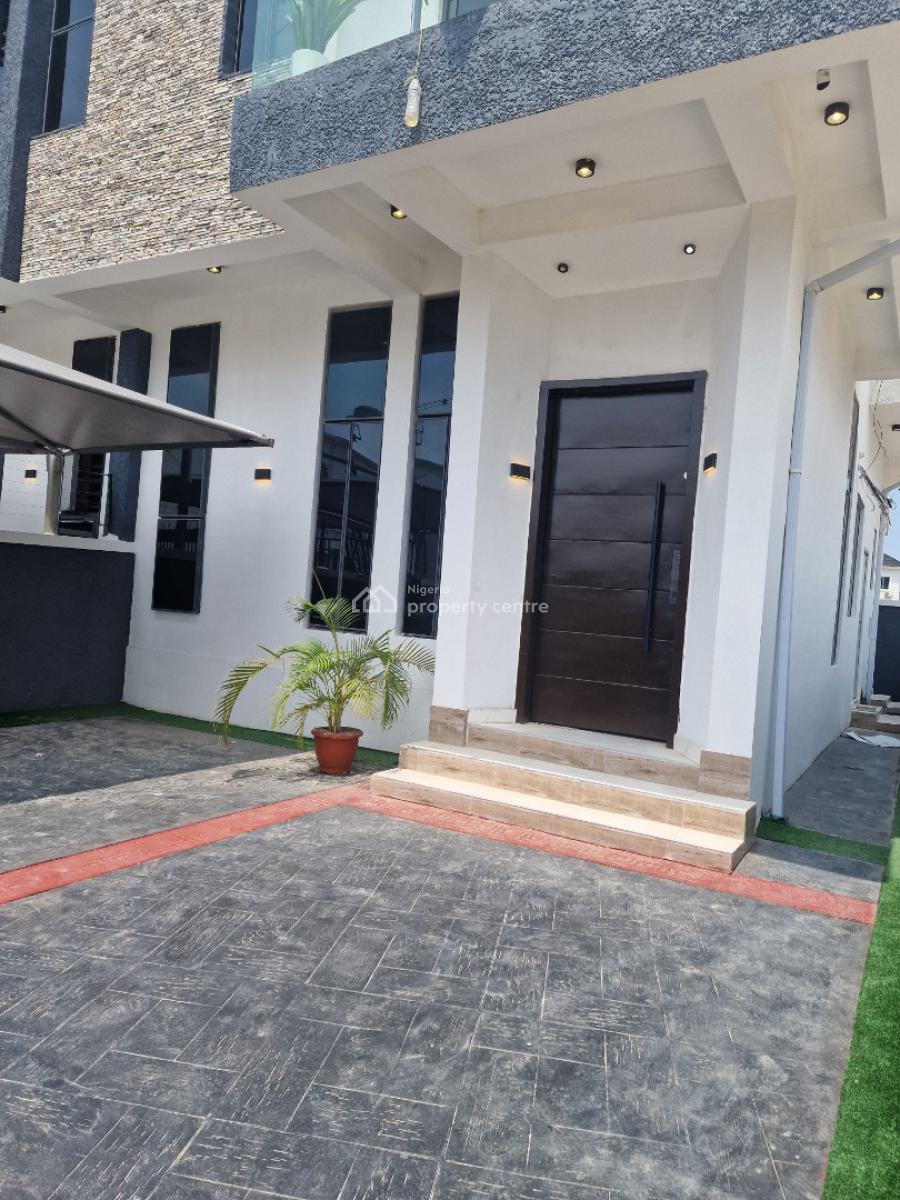 Beautifully Designed Home, Ikota, Lekki, Lagos, Semi-detached Duplex for Sale