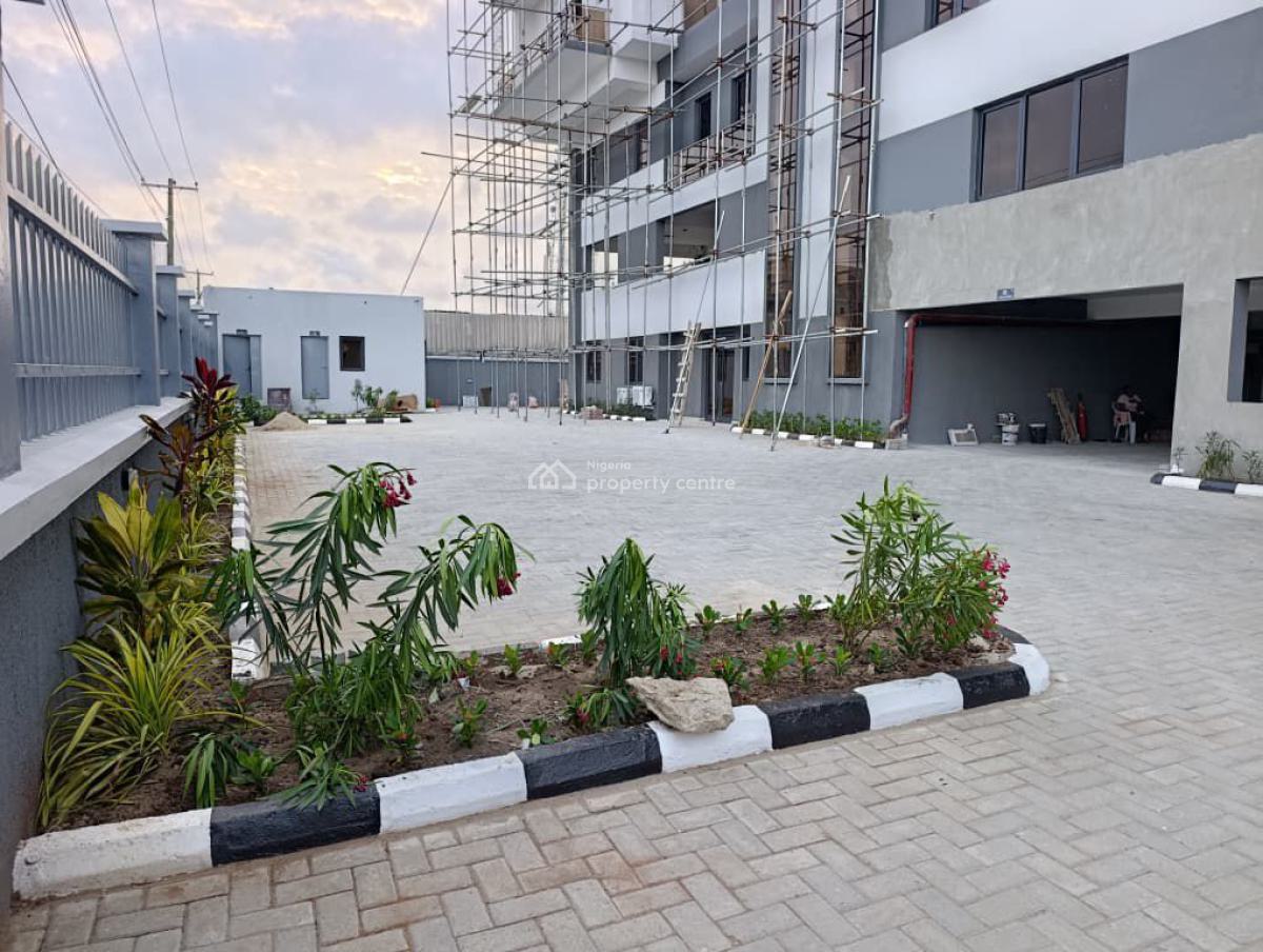 Brand New 2 Units of 4 Bedroom Maisonette, Lekki Phase1, Lekki, Lagos, Flat / Apartment for Rent
