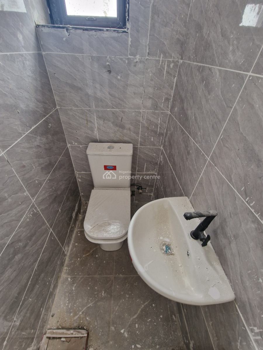 Beautifully Designed Home, Ikota, Lekki, Lagos, Semi-detached Duplex for Sale