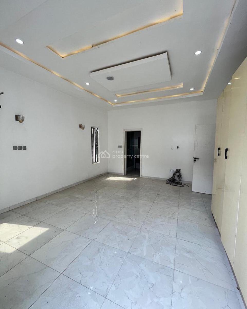 Lovely 4 Bedroom Semi Detached Duplex with Bq, Chevron, Lekki, Lagos, Semi-detached Duplex for Sale