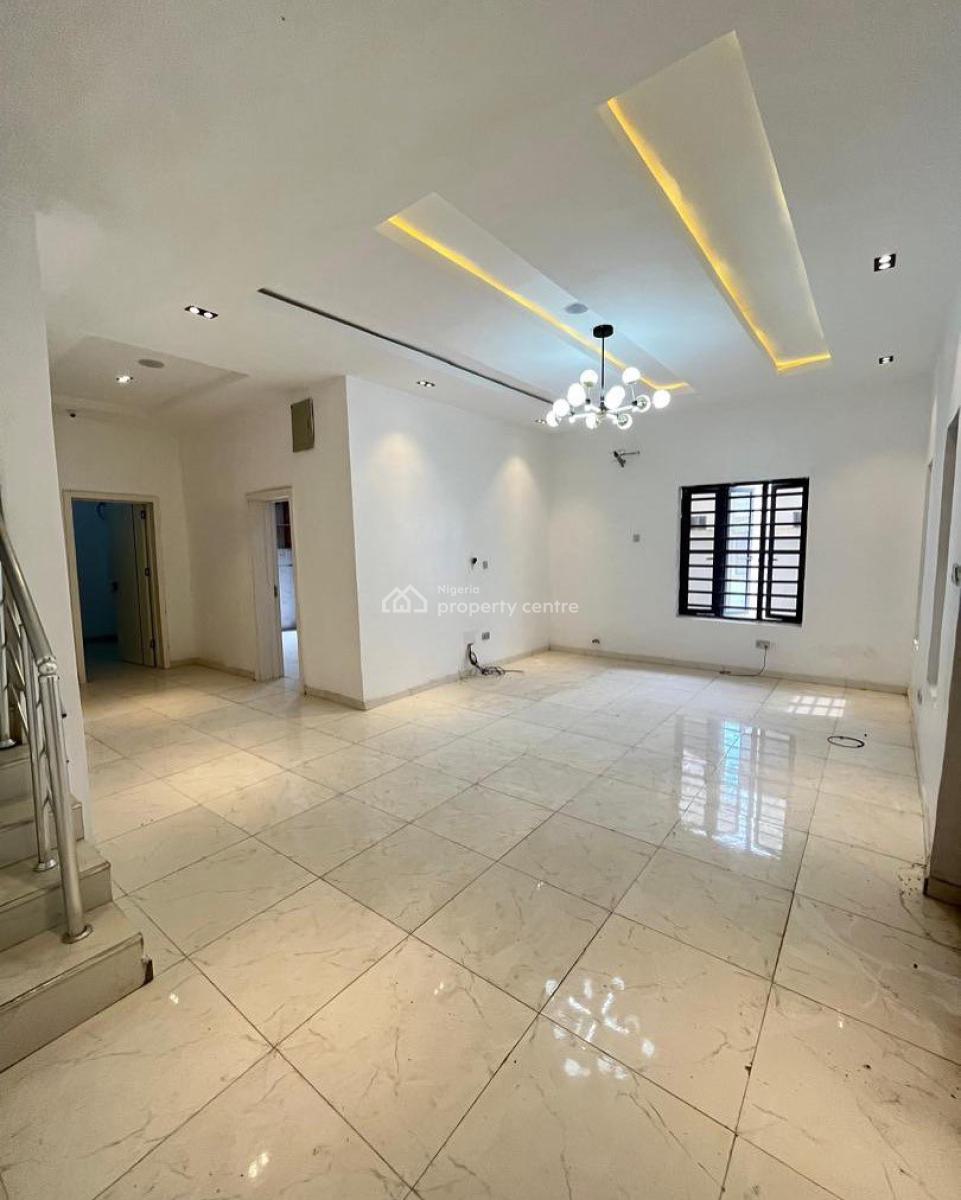 Lovely 4 Bedroom Semi Detached Duplex with Bq, Chevron, Lekki, Lagos, Semi-detached Duplex for Sale