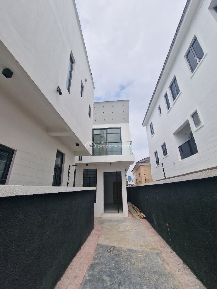 Beautifully Designed Home, Ikota, Lekki, Lagos, Semi-detached Duplex for Sale
