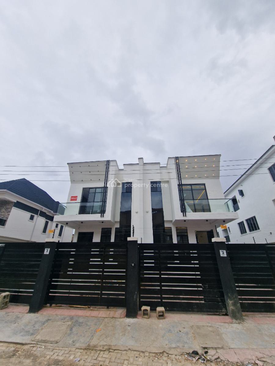 Beautifully Designed Home, Ikota, Lekki, Lagos, Semi-detached Duplex for Sale