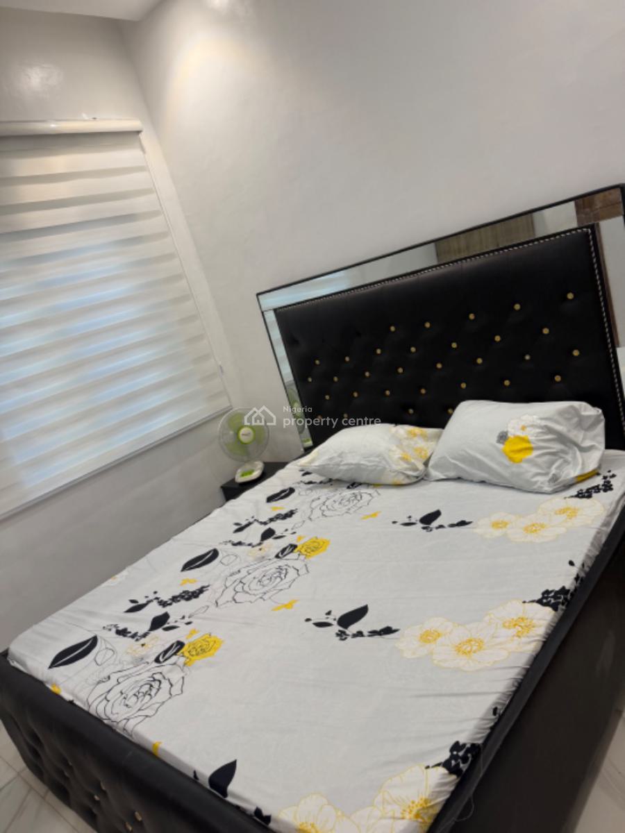 Beautifully Furnished 2-bedroom Apartment, Osapa, Lekki, Lagos, Flat / Apartment Short Let