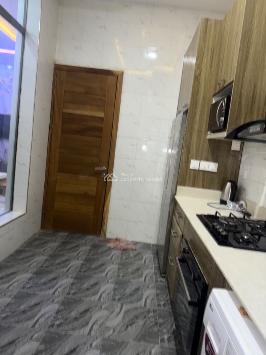 Beautifully Furnished 2-bedroom Apartment, Osapa, Lekki, Lagos, Flat / Apartment Short Let