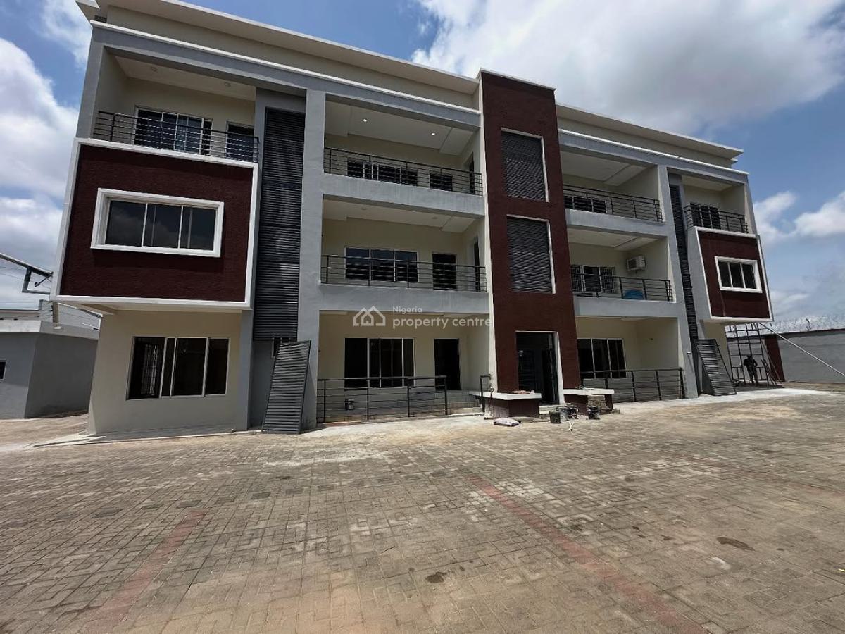 Luxury 3 Bedroom Serviced Apartment in a Serene Environment, Gilmore, Jahi, Abuja, Flat / Apartment for Rent