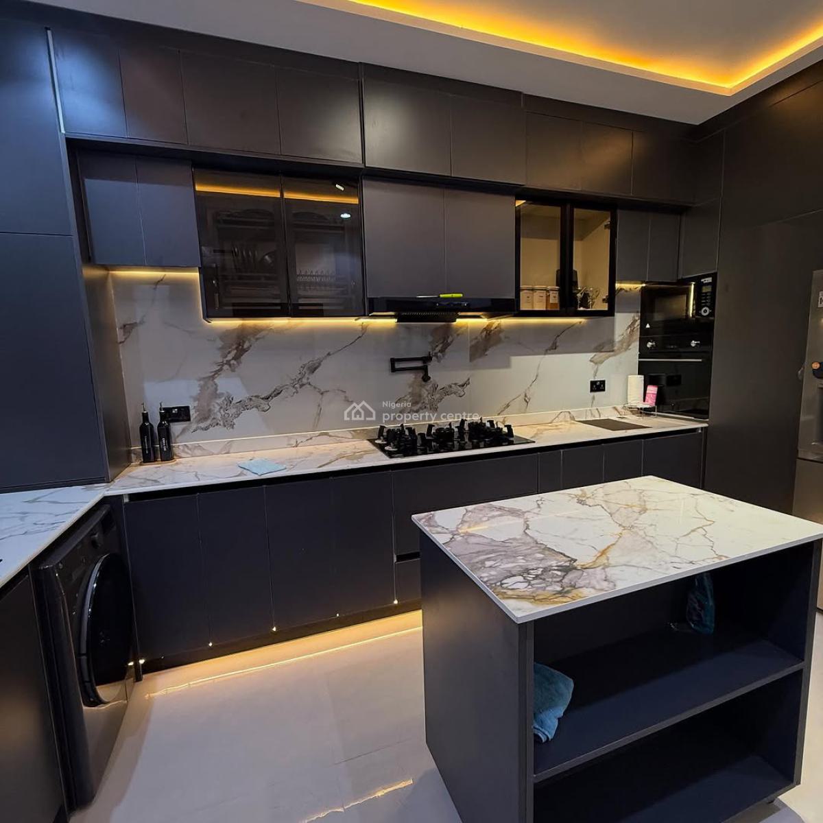 Luxury 3 Bedroom Apartment with Maids Room, Gilmore, Jahi, Abuja, Flat / Apartment for Sale