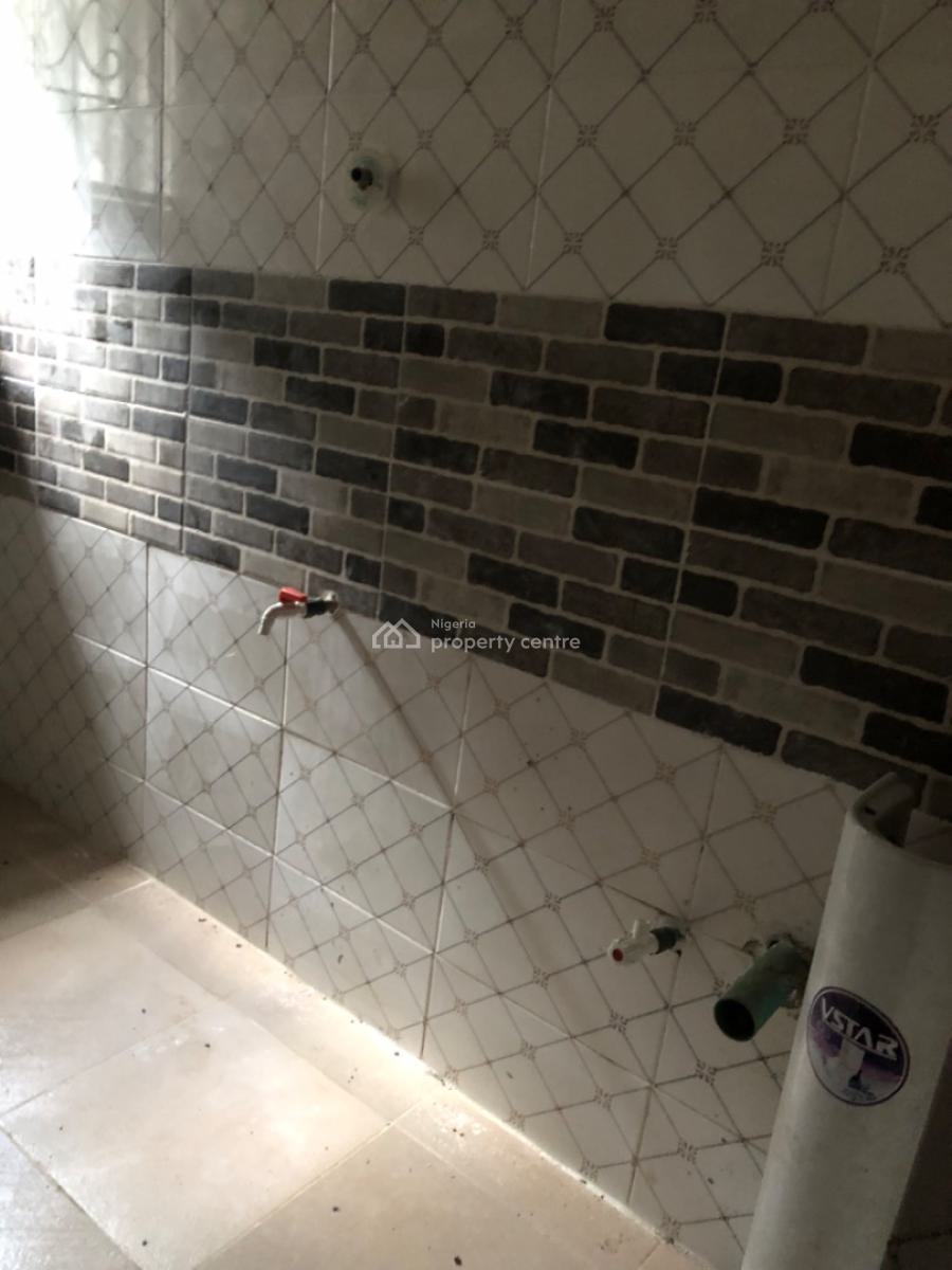 Mini Flat at Makogi Magboro Going for 450k, Makogi, Magboro, Ogun, Mini Flat (room and Parlour) for Rent