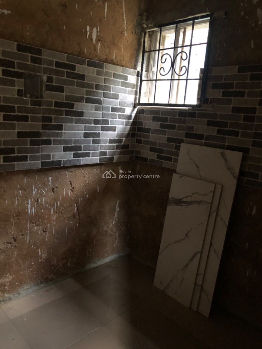 Mini Flat at Makogi Magboro Going for 450k, Makogi, Magboro, Ogun, Mini Flat (room and Parlour) for Rent