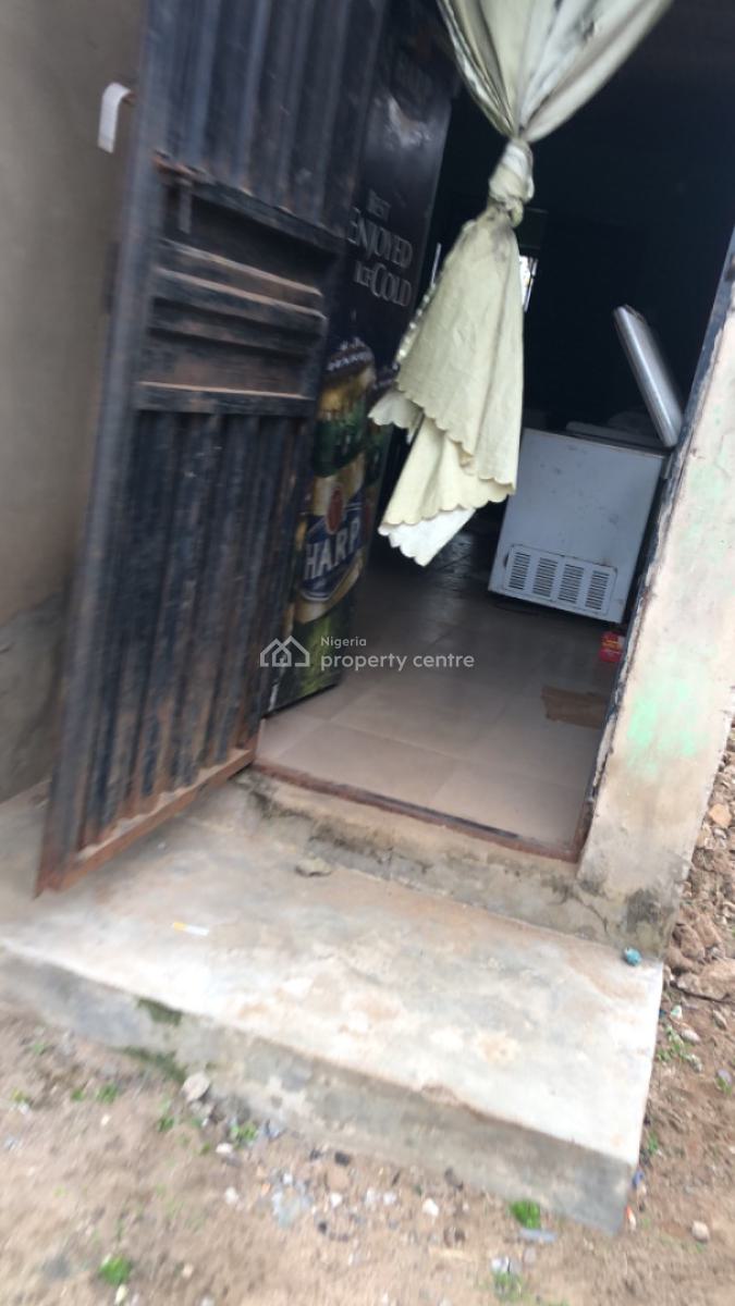 Half Plot of Land at Makogi Close to Police Station 12m, Makogi, Magboro, Ogun, Commercial Land for Rent