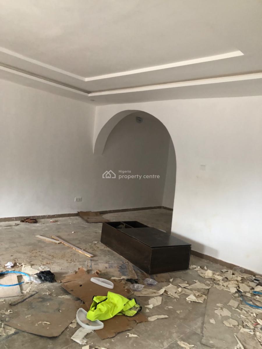 3-bedroom Flat at Makogi Magboro Going for 1m, Makogi, Magboro, Ogun, Flat / Apartment for Rent