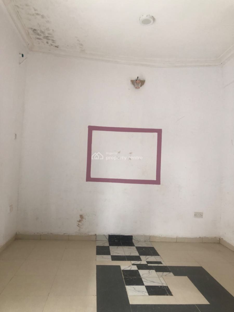 Portable 2bedroom Flat at Makogi Magboro Going for 500k, Makogi, Magboro, Ogun, Flat / Apartment for Rent