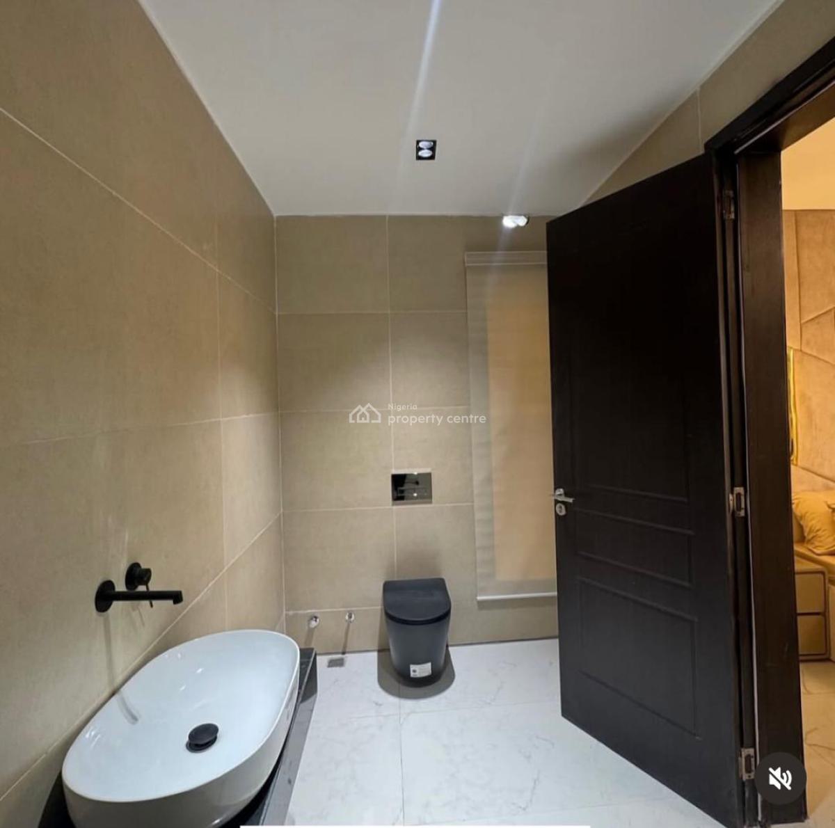 Brand New Luxury Fully Furnished Apartment with Swimming Pool and Gym., Wuye, Abuja, Self Contain (single Rooms) for Sale