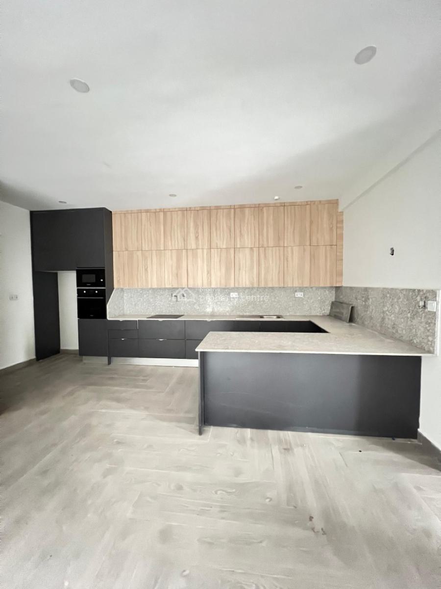 Gorgeous 3 Bedroom Apartment with a Bq in a Serene Environment, Ikate, Lekki, Lagos, Flat / Apartment for Sale