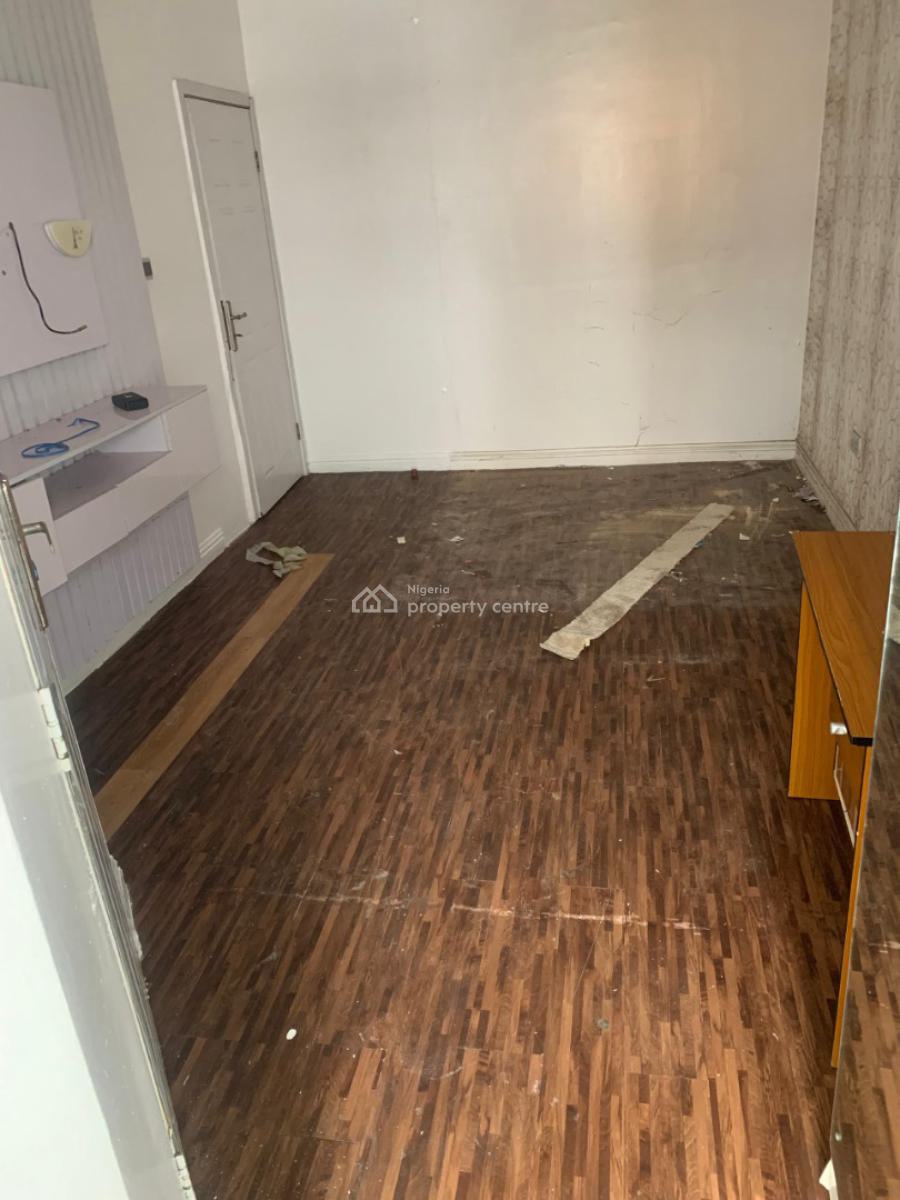 3 Bedroom Shared Apartment, Victoria Crest, Orchid Road, Lekki, Lagos, Flat / Apartment for Rent