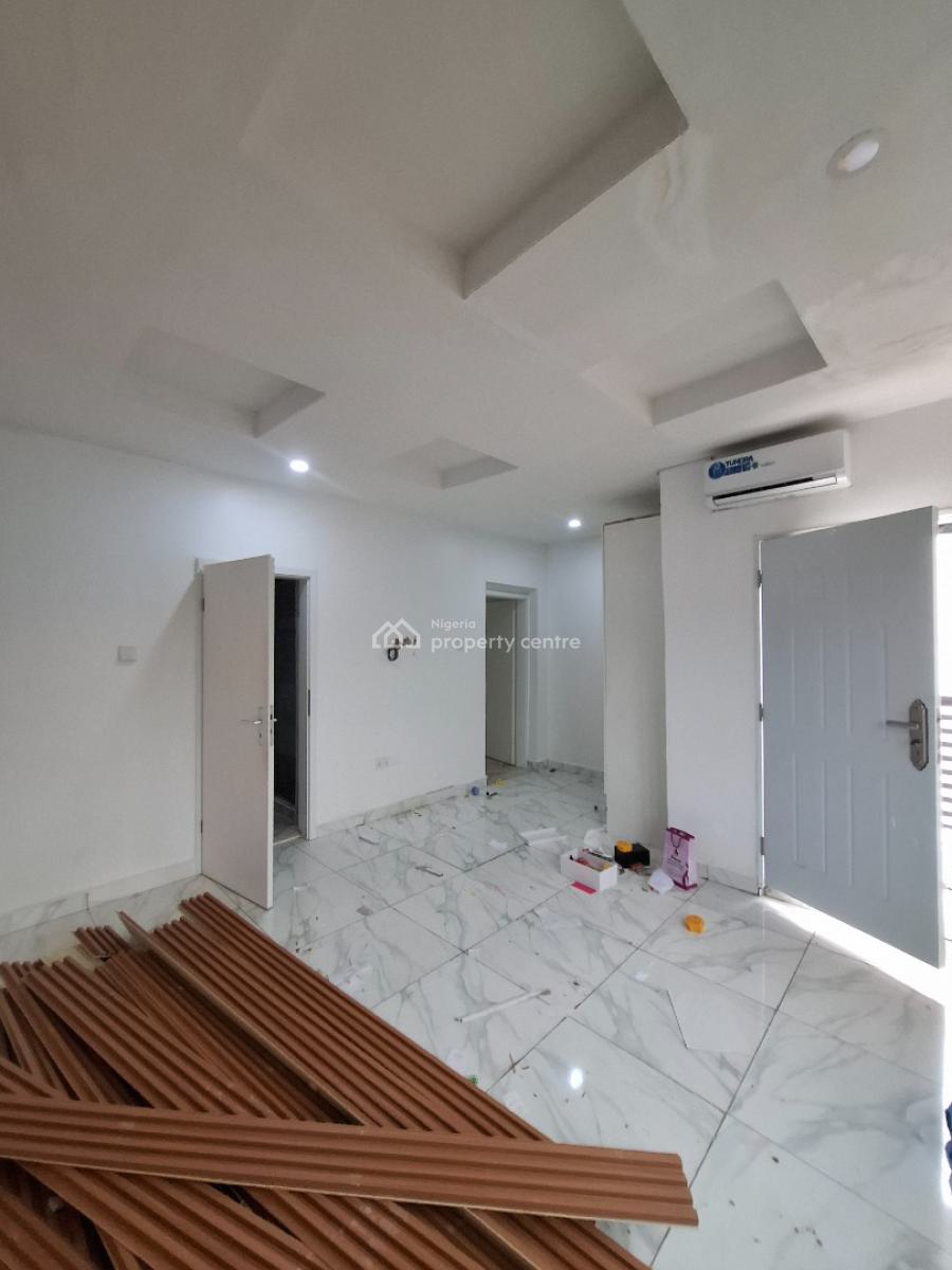 Standard Two Bedroom Apartment, Guzape District, Abuja, Flat / Apartment for Rent