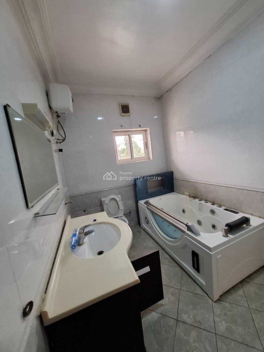 Standard 3 Bedroom Duplex with Swimming Pool,  Two Sitting Rooms, Maitama District, Abuja, Semi-detached Duplex for Rent