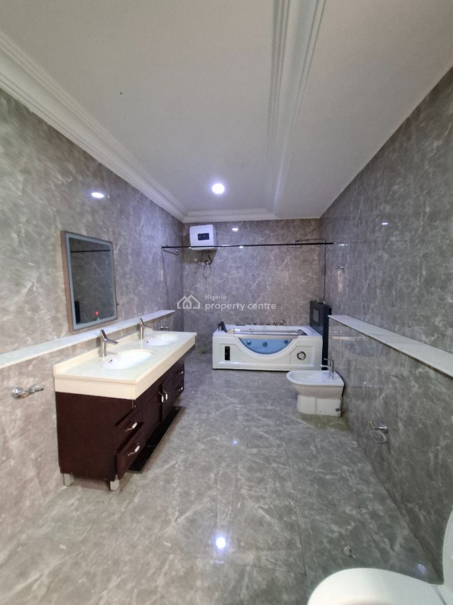 Standard 3 Bedroom Duplex with Swimming Pool,  Two Sitting Rooms, Maitama District, Abuja, Semi-detached Duplex for Rent