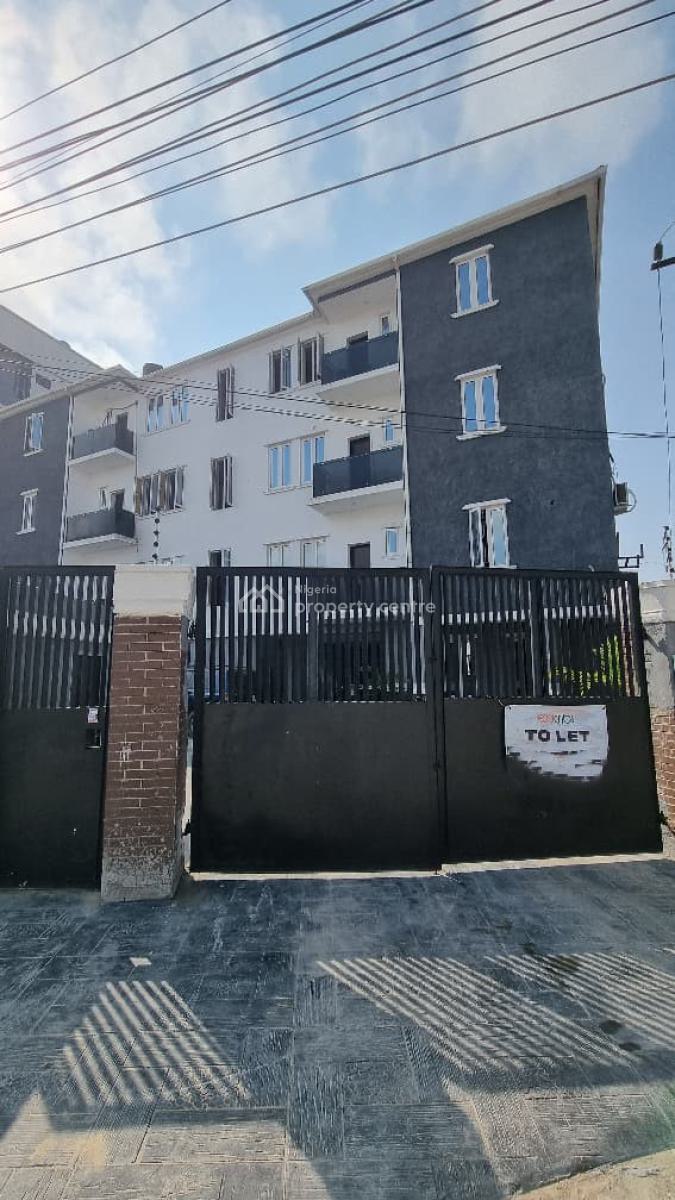 1 Bedroom Ensuite Shared Apartment Sharing Kitchen, Ikate, Lekki, Lagos, Flat / Apartment for Rent