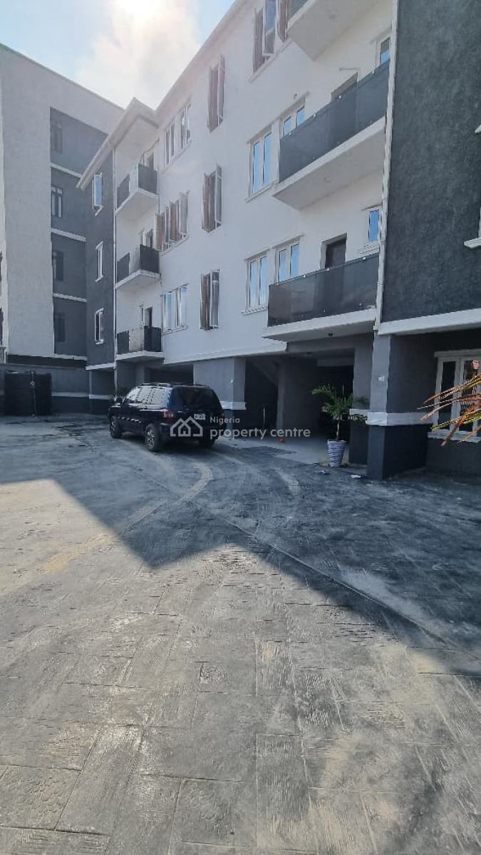 1 Bedroom Ensuite Shared Apartment Sharing Kitchen, Ikate, Lekki, Lagos, Flat / Apartment for Rent