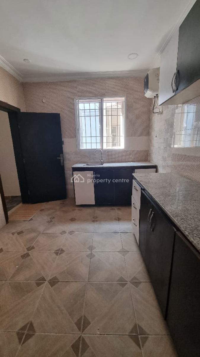 1 Bedroom Ensuite Shared Apartment Sharing Kitchen, Ikate, Lekki, Lagos, Flat / Apartment for Rent