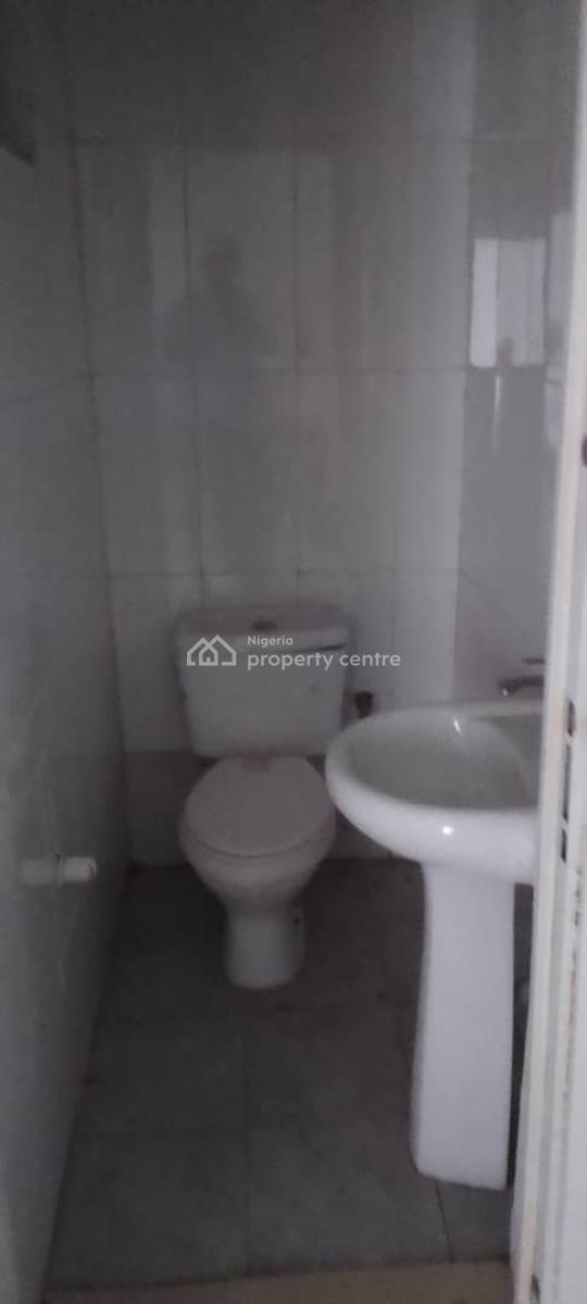 3 Bedroom Flat, Thomas Estate, Ajiwe, Ajah, Lagos, Flat / Apartment for Rent