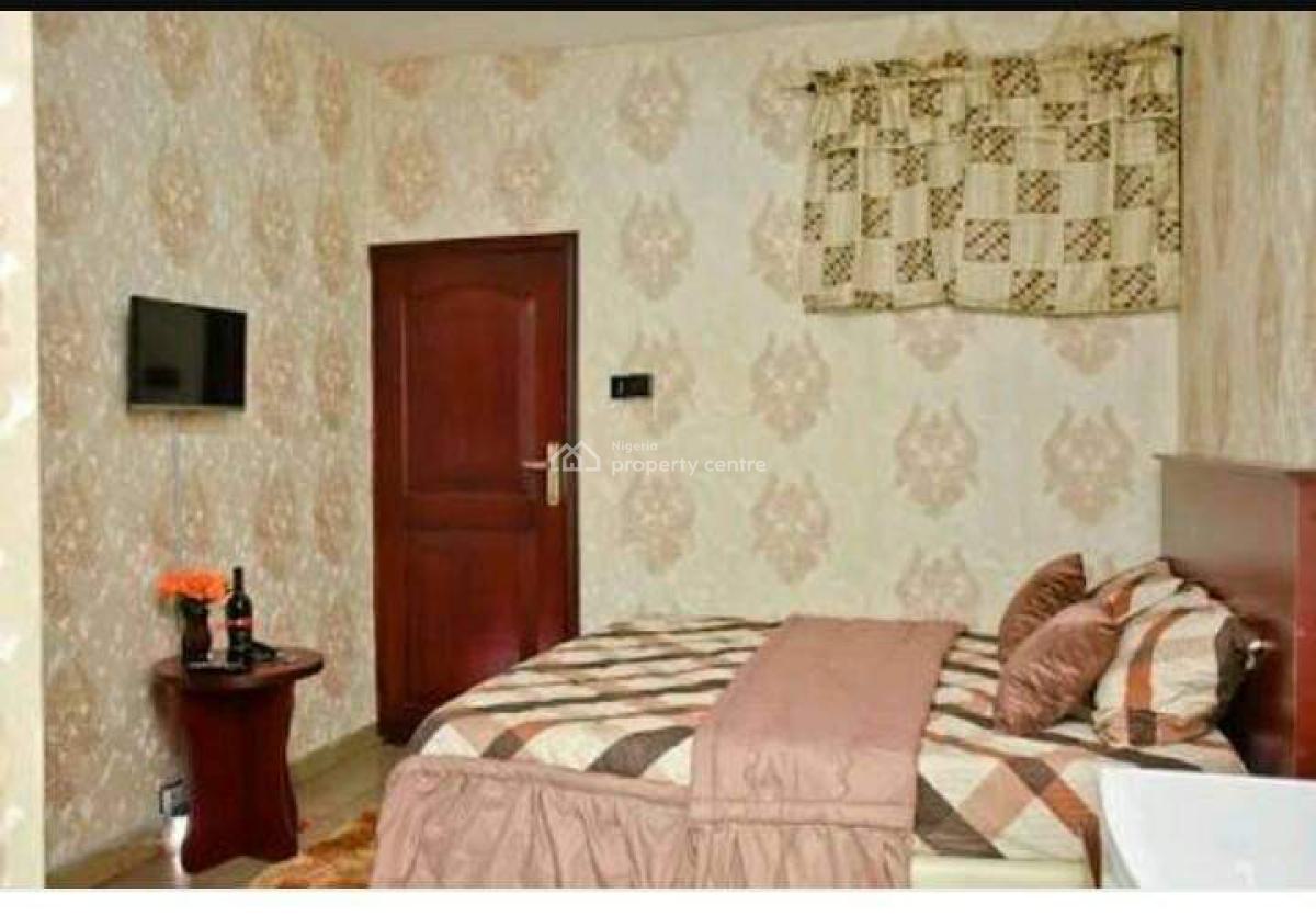 Prime Investment Property of 165 Rooms on 6 Floors, Sabo Yaba, Yaba, Lagos, Block of Flats for Sale