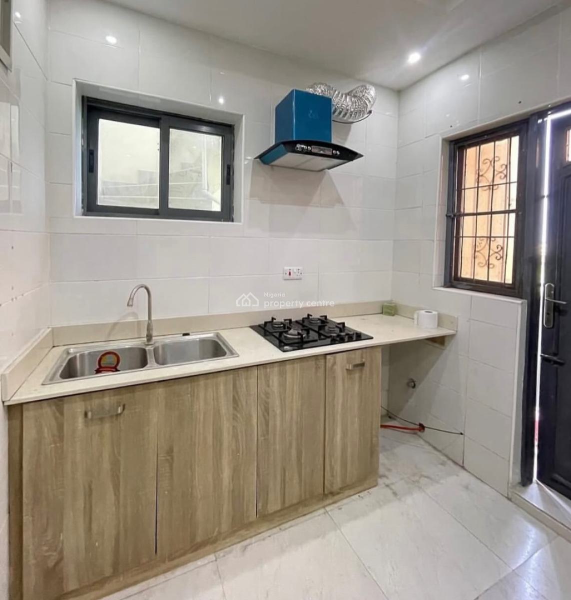 Well Built 2 Bedroom Flat Now Available, Ikate, Lekki, Lagos, Flat / Apartment for Rent
