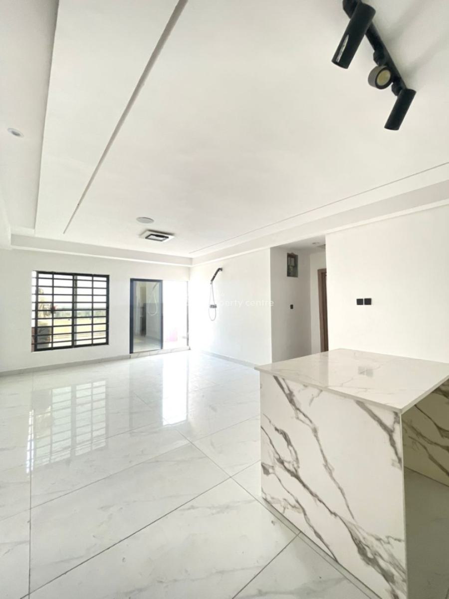 Newly Built 2 Bedroom Penthouse Apartment with Gym, Ologolo, Lekki, Lagos, Flat / Apartment for Sale